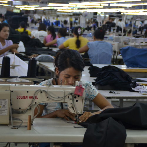 Kledingfabriek in Myanmar